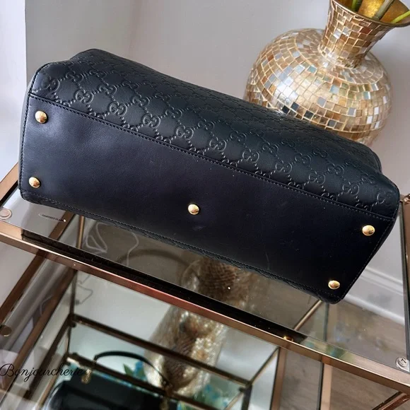Gucci Black Leather Shoulder Bag - Picture 8 of 17